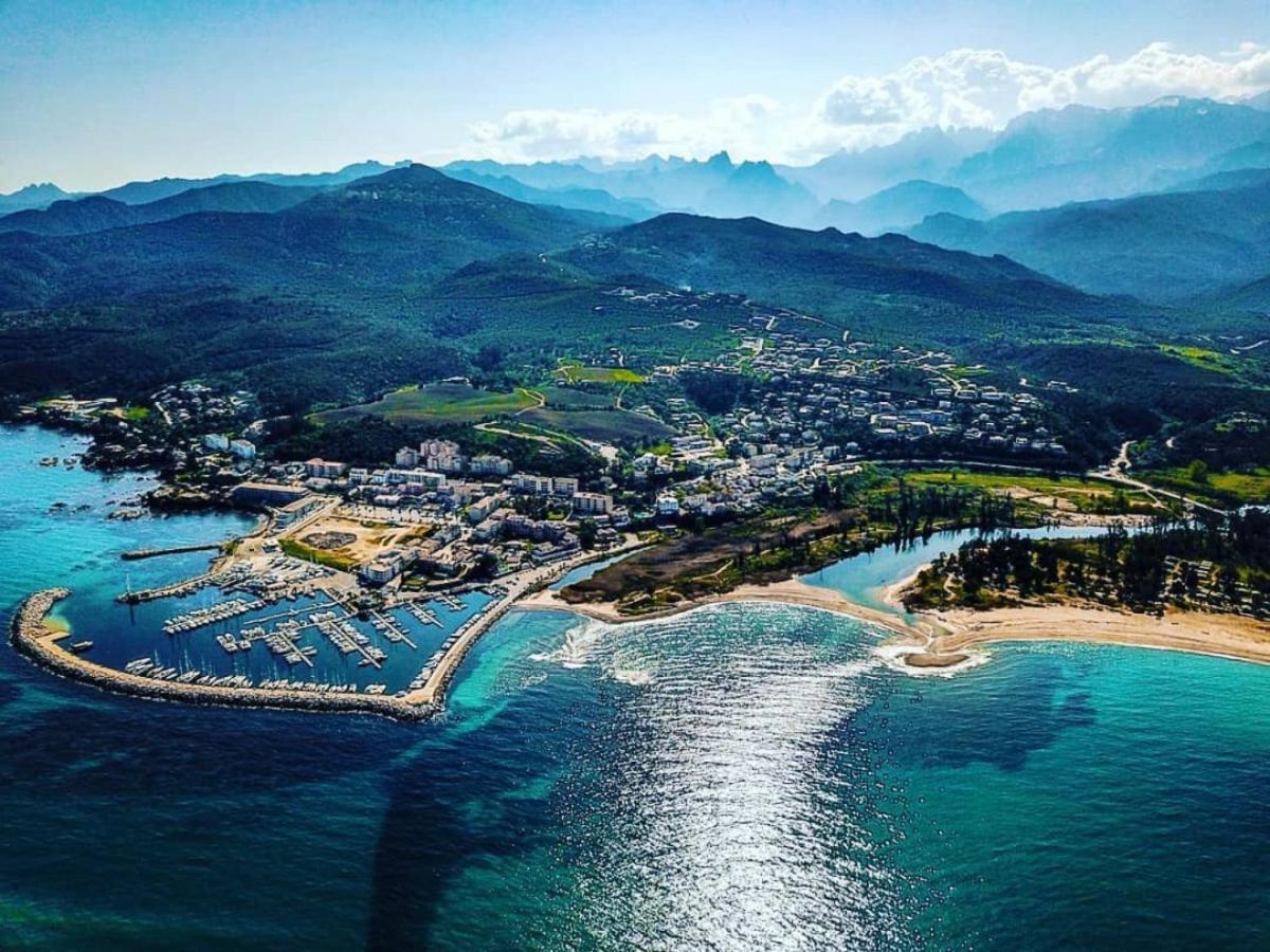 Appartement Vue Mer, Riviere Et Montagnes Sari-Solenzara Exteriér fotografie